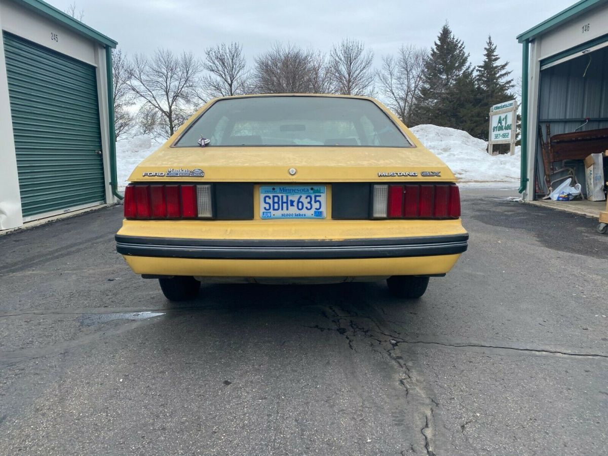1982 Ford Mustang GLX - photo 6