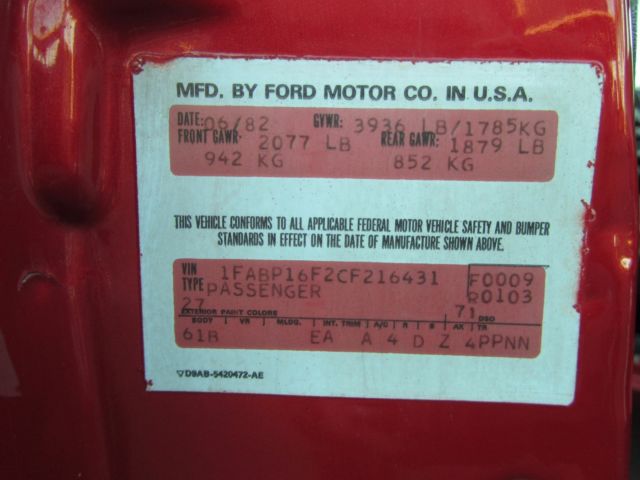 1982 Ford Mustang 2-door - photo 9