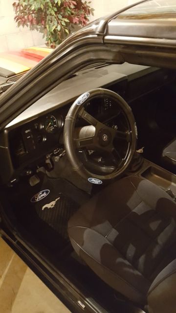 1982 Ford Mustang 2-door - photo 12