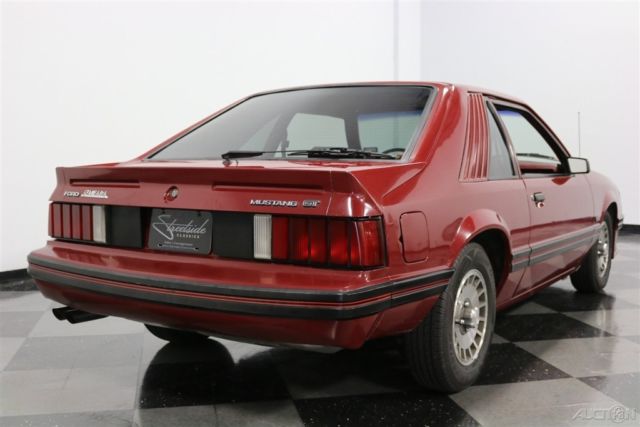 1982 Ford Mustang GT - photo 12