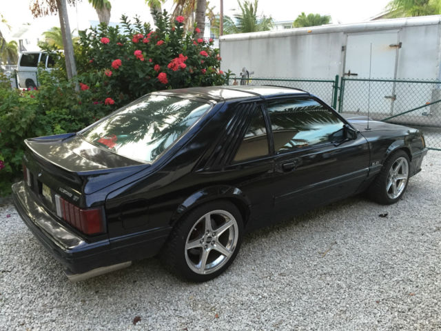 1982 Ford Mustang GT - photo 5