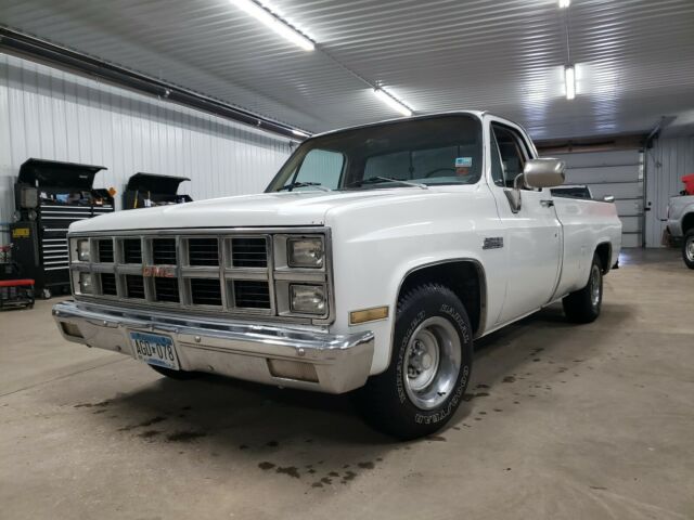 1982 GMC 1500 classic 1982 GMC Sierra 1500