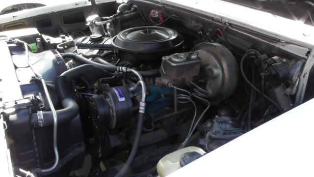 1982 GMC Sierra 2500 - photo 5