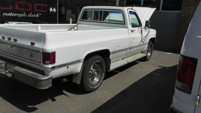 1982 GMC Sierra 2500 - photo 8