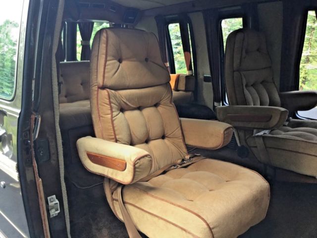 1982 GMC Vandura Starcraft - photo 13