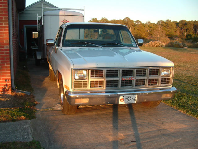 1982 GMC Other body side molding