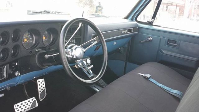 1982 GMC Other Base Standard Cab Pickup 2-Door - photo 2