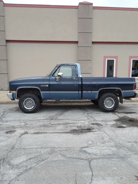 1982 GMC Sierra 1500 SIERRA CLASSIC