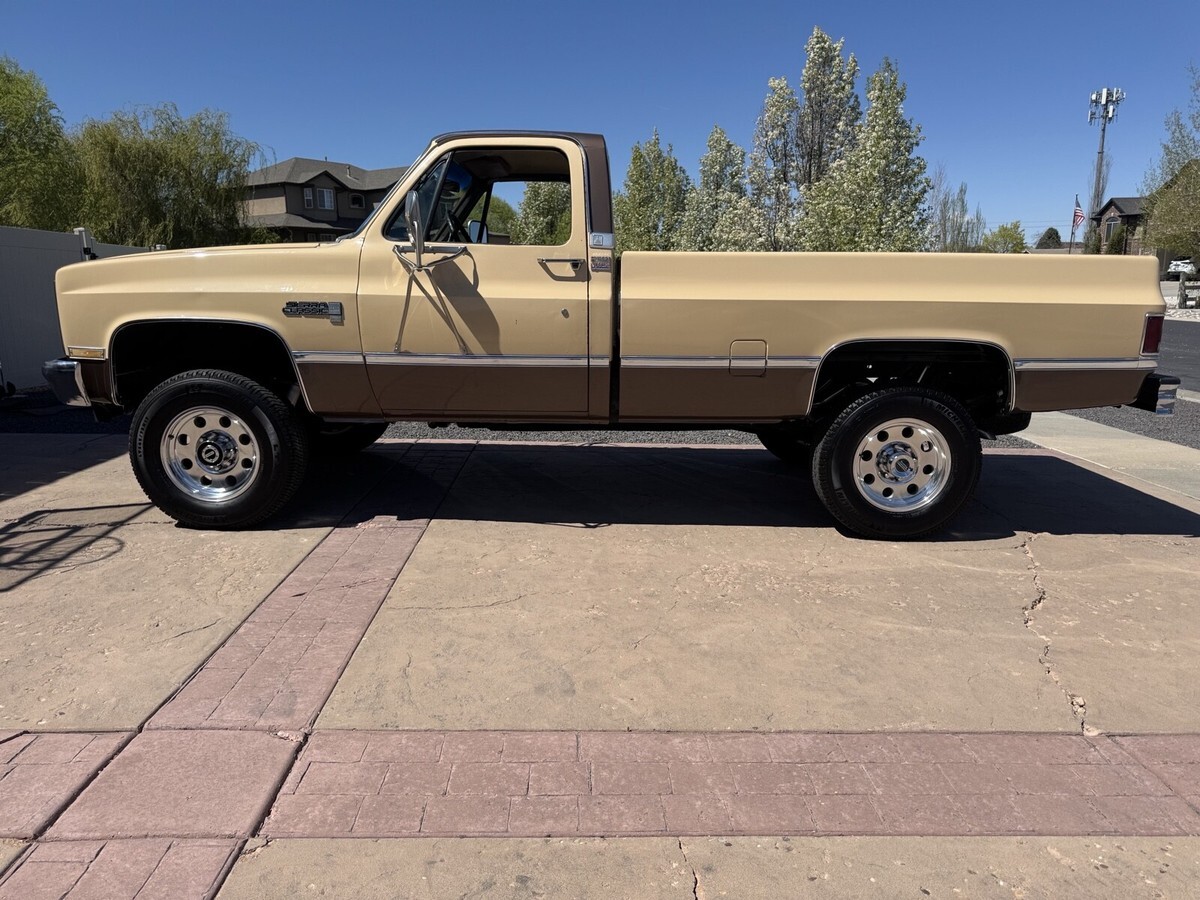 1982 GMC Sierra 2500 k20, k10,Chevy c10, k5,k30,c30 Dually, 2500hd, Squarebody - photo 6