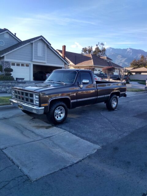 1982 GMC Sierra 2500 Classic