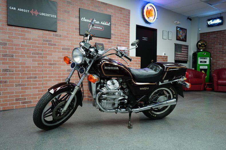 1982 Honda Silverwing - photo 2