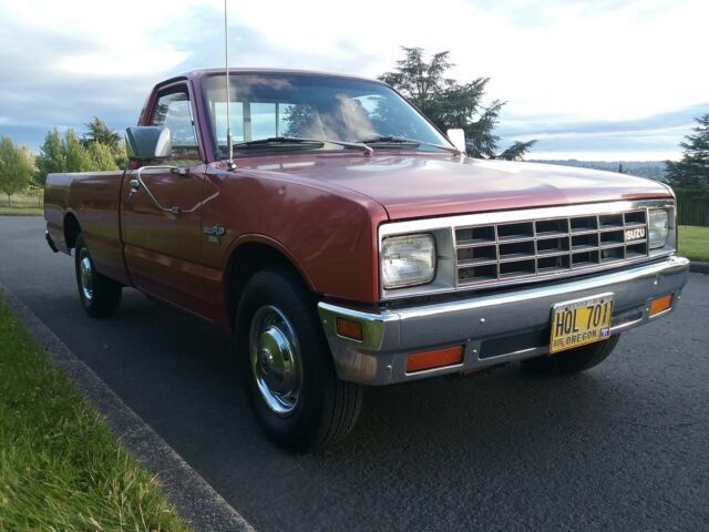 1982 Isuzu 1/2 Ton Pickup - photo 3