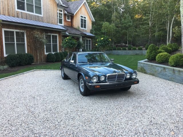 1982 Jaguar XJ6 Sedan