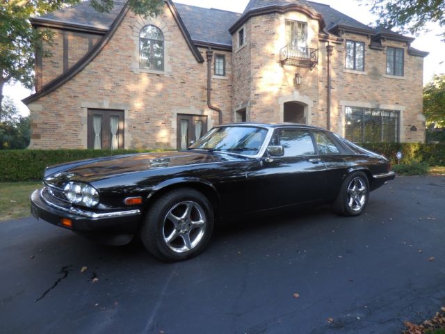 1982 Jaguar XJS with a 400 Chevrolet V8 Conversion New Professional Paint 1982 Jaguar XJS HE