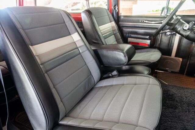 1982 Jeep Cherokee LAREDO - photo 8