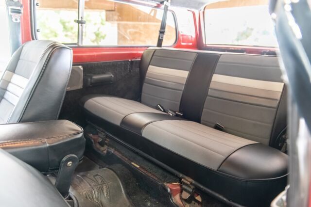 1982 Jeep Cherokee LAREDO - photo 9