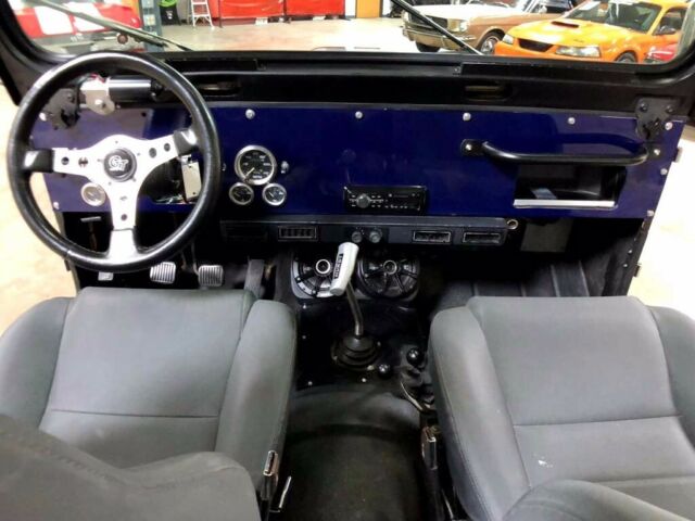 1982 Jeep CJ Custom - photo 4