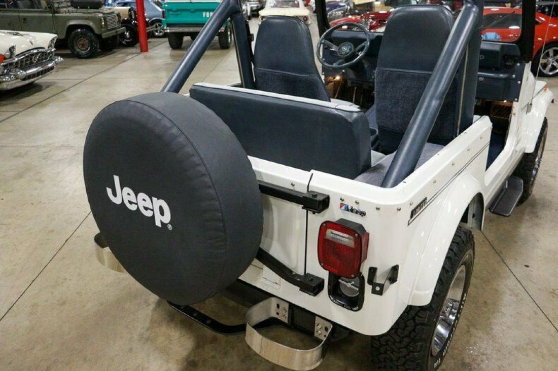 1982 Jeep CJ Limited - photo 11