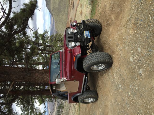 1982 Jeep CJ7 Chevy Vortec V8, 400 Trans, Professionally Built 1982 Jeep CJ