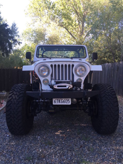 1982 Jeep CJ7 Crawler 1982 Jeep CJ7