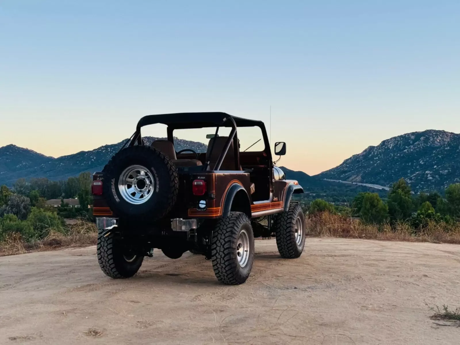 1982 Jeep CJ - photo 2