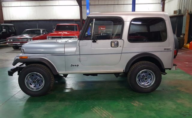 1982 Jeep CJ Limited Hardtop 5 speed RARE CJ7 - photo 2