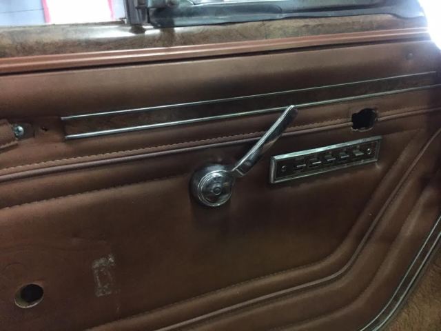 1982 Jeep Wagoneer Grand - photo 12