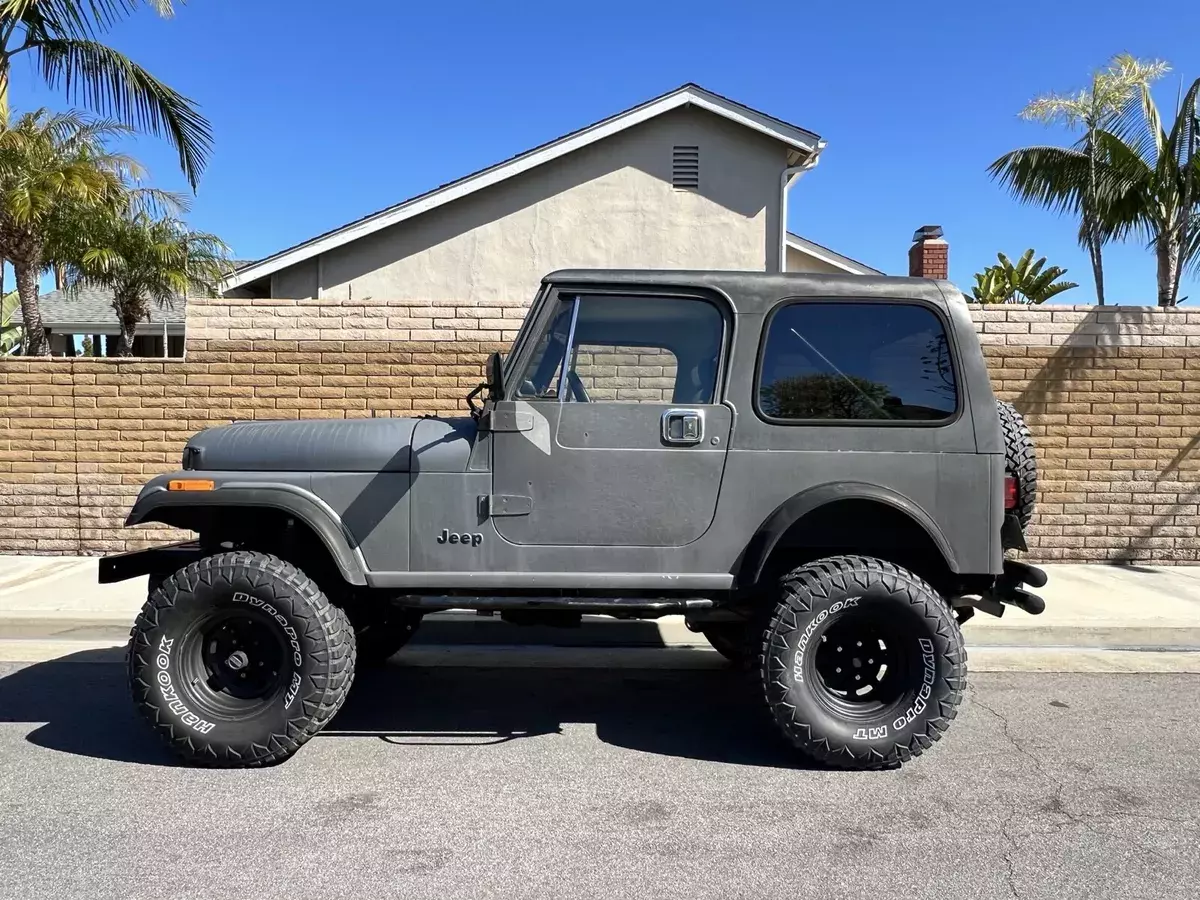 1982 Jeep Jeep SUV Grey CJ7 1982 Jeep CJ CJ7