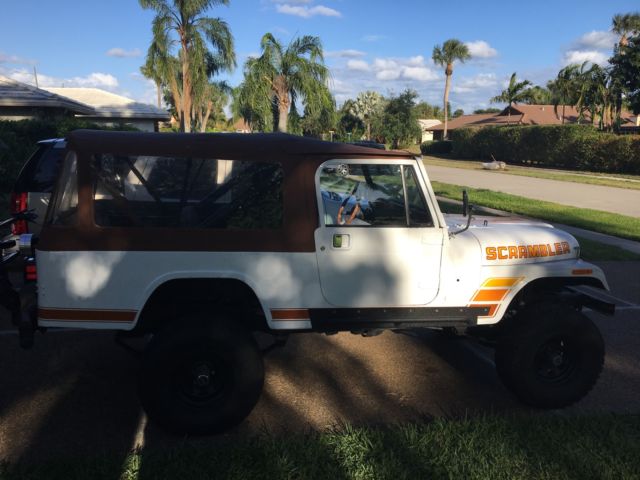 1982 Jeep Scrambler SL Sport Utility 2-Door - photo 7