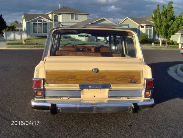 1982 Jeep Wagoneer - photo 6
