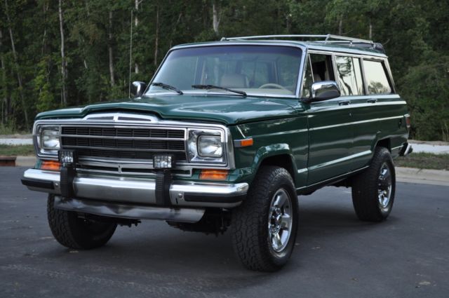 1982 Jeep Wagoneer Limited - photo 9