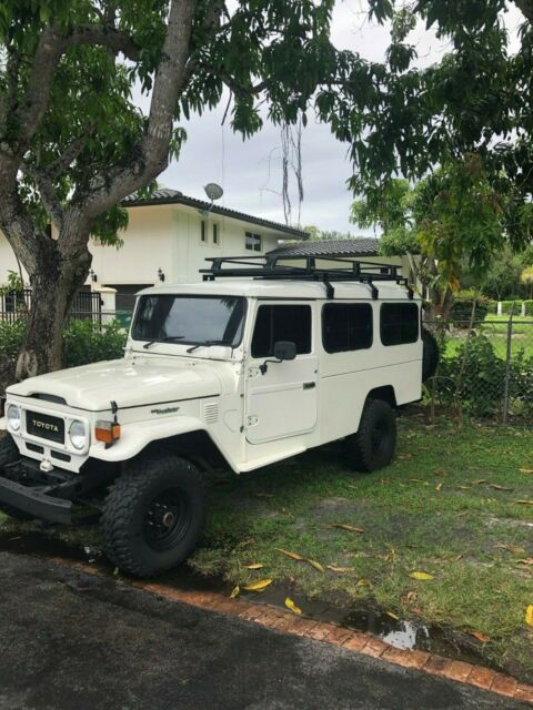 1982 Toyota Land Cruiser FJ45 Troopy - photo 5