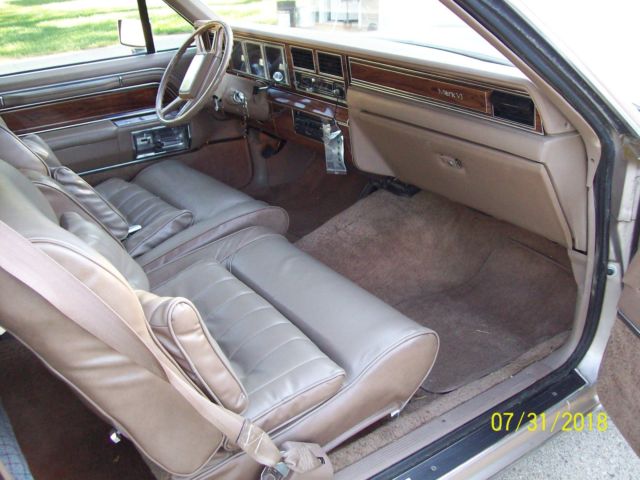 1982 Lincoln Continental - photo 6