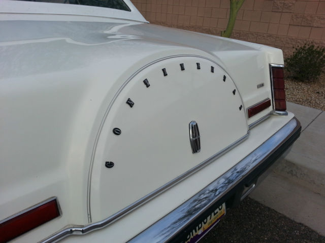 1982 Lincoln Mark Series MARK VI 2DR -- LOW MILES RUST FREE LOW RESERVE - photo 6