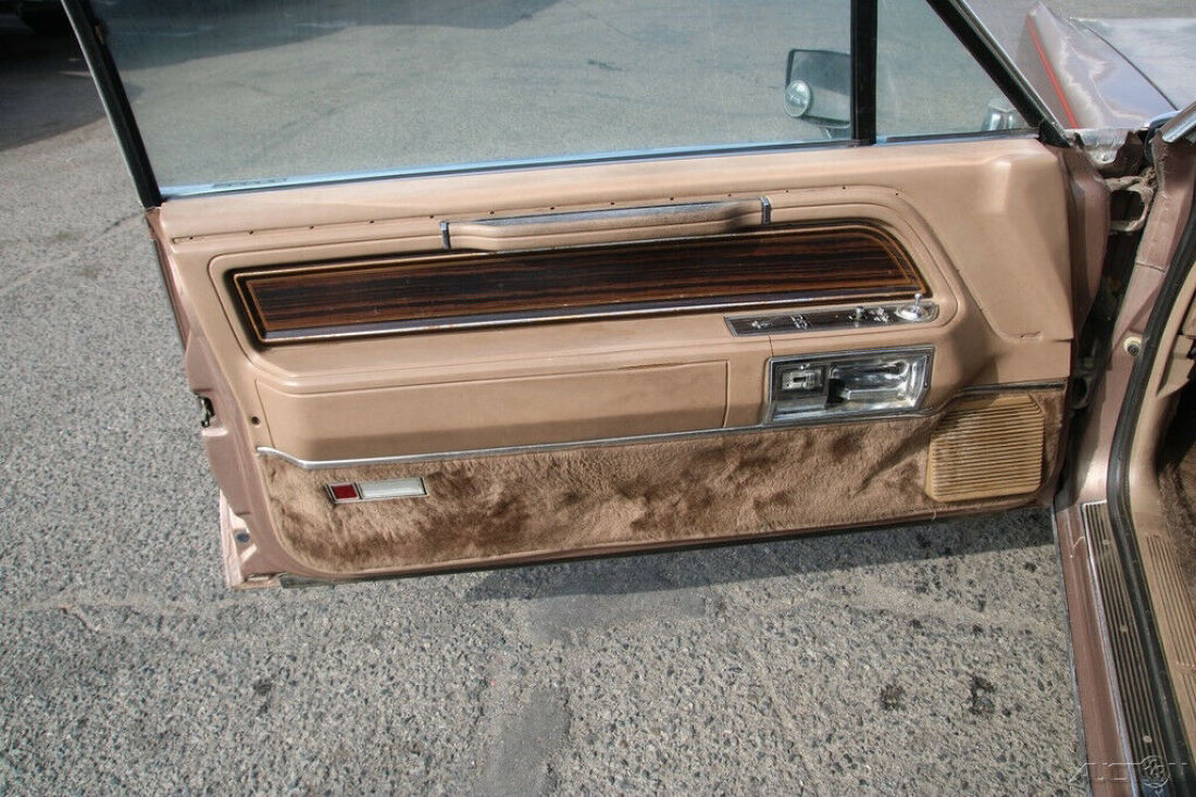 1982 Lincoln Mark Series Signature - photo 11