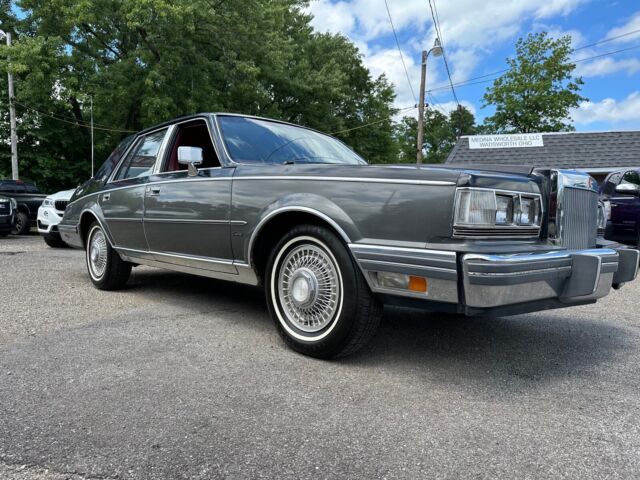 1982 Lincoln Continental