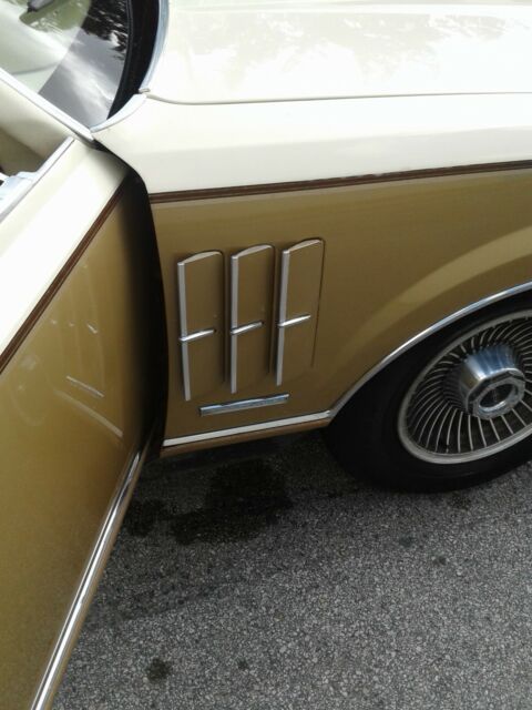 1982 Lincoln Mark Series - photo 12
