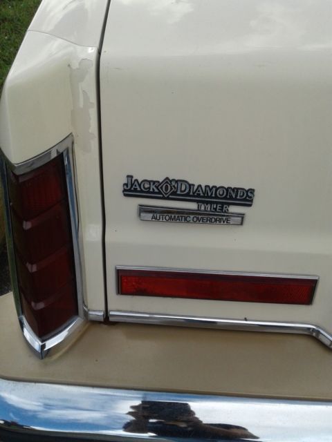 1982 Lincoln Mark Series - photo 3