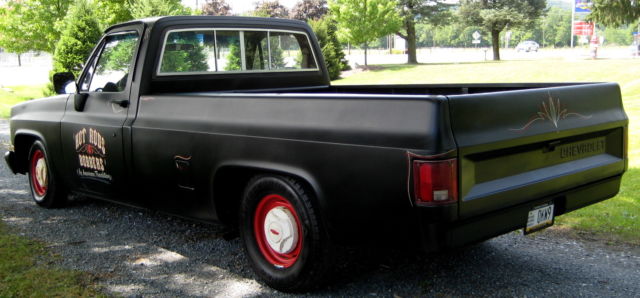 1982 Chevrolet C-10 - photo 4
