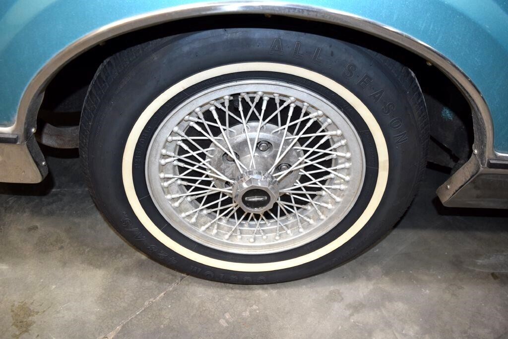 1982 Lincoln Mark Series 2dr Coupe Signature - photo 11