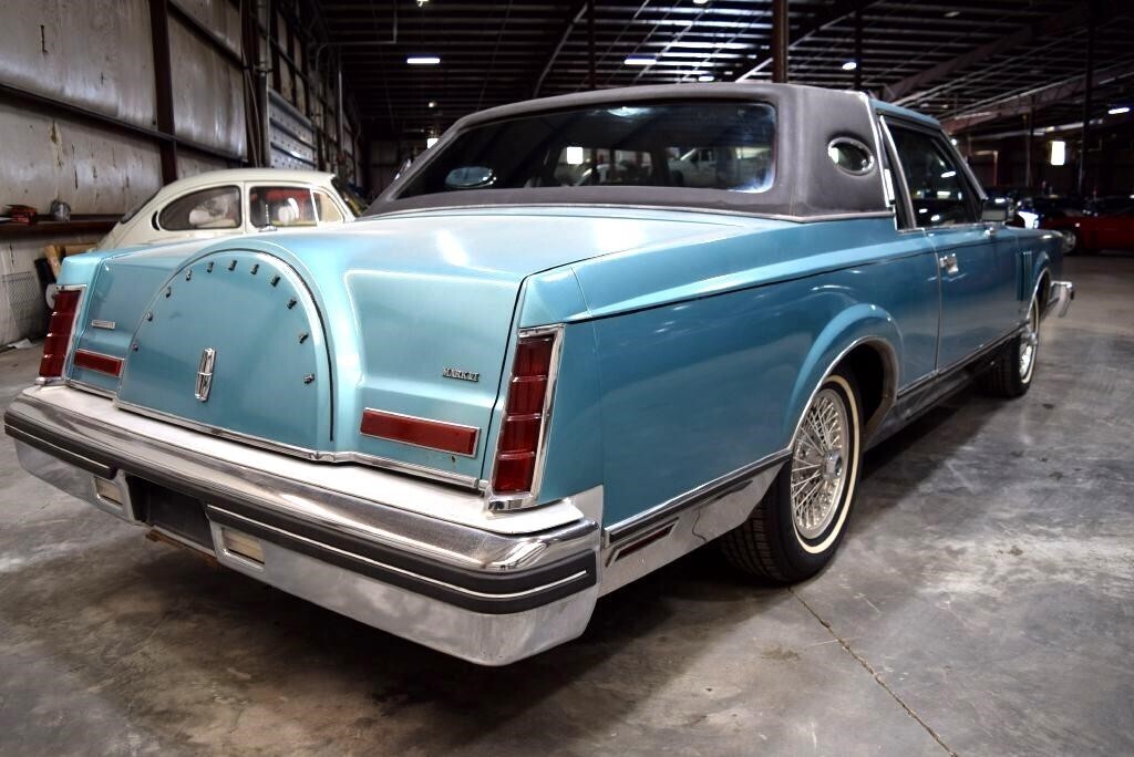1982 Lincoln Mark Series 2dr Coupe Signature - photo 8