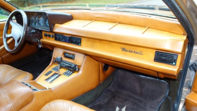 1982 Maserati Quattroporte FACTORY LEATHER - photo 11