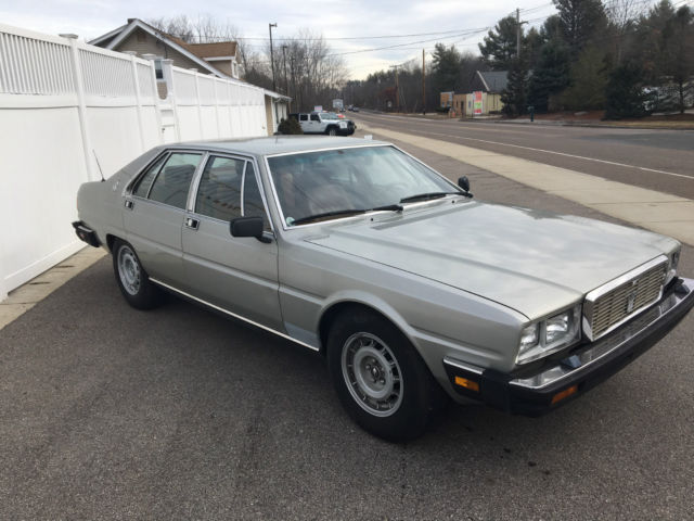 1982 Maserati Quattroporte Base Sedan 4-Door - photo 2