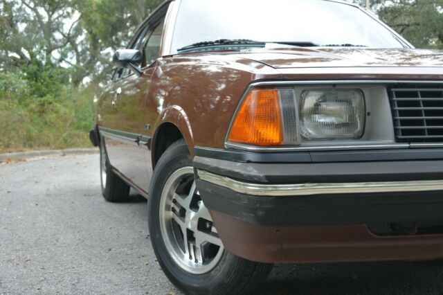 1982 Mazda 626 Luxury - photo 3