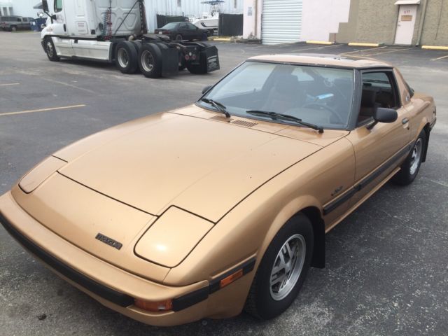 1982 Mazda RX-7 rx7 - photo 2