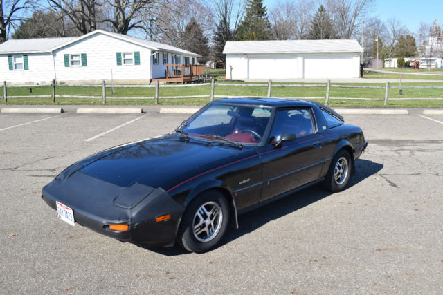 1982 Mazda RX-7 2 door coupe - photo 2