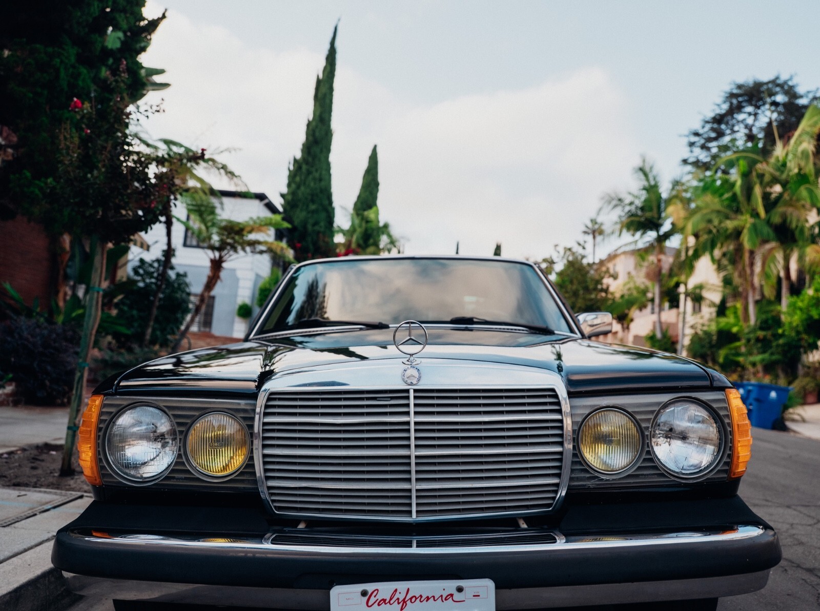 1982 Mercedes-Benz 240 - photo 3