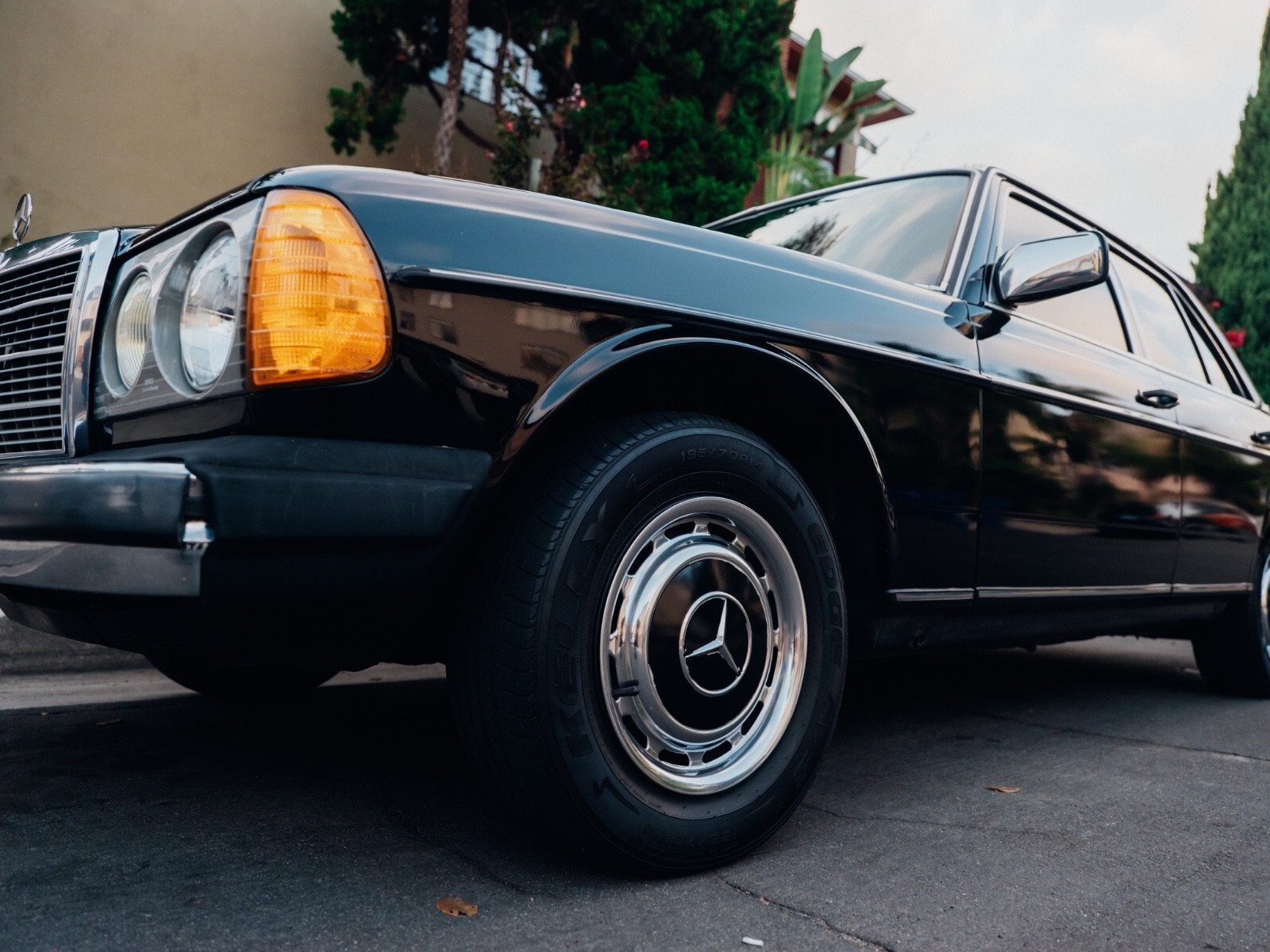 1982 Mercedes-Benz 240 - photo 8