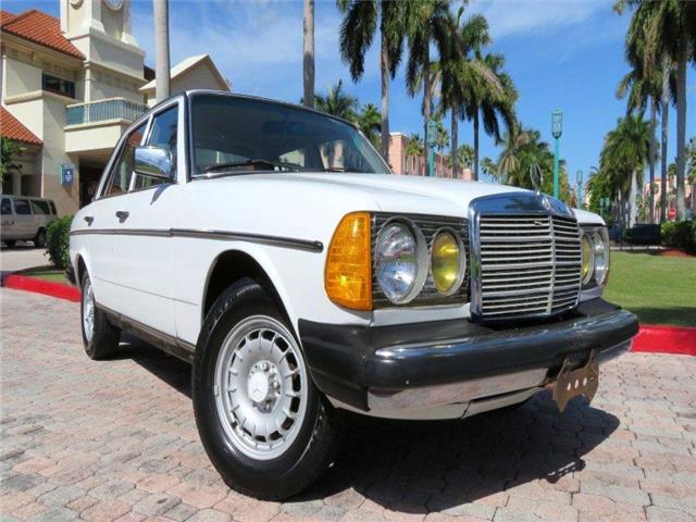 1982 Mercedes-Benz 240 Series 240D - photo 2