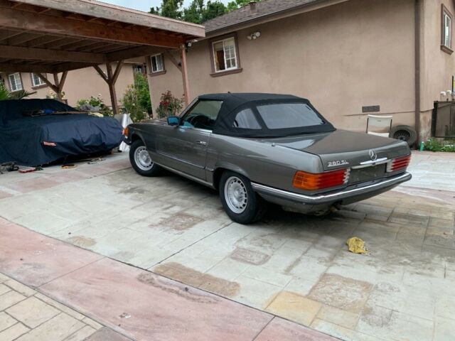 1982 Mercedes-Benz SL-Class 280 SL - photo 12